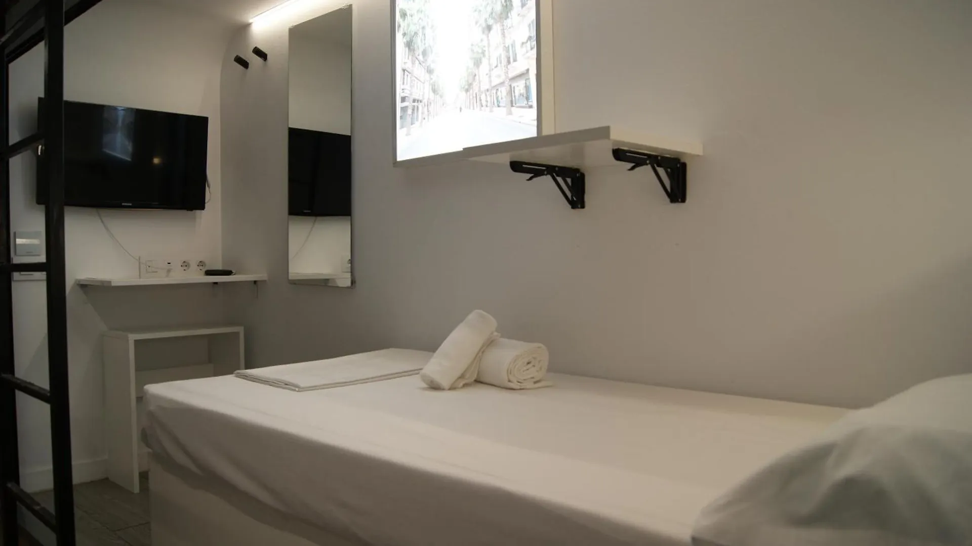 M Pods Malaga Ξενοδοχείο Ξενοδοχείο με κάψουλες