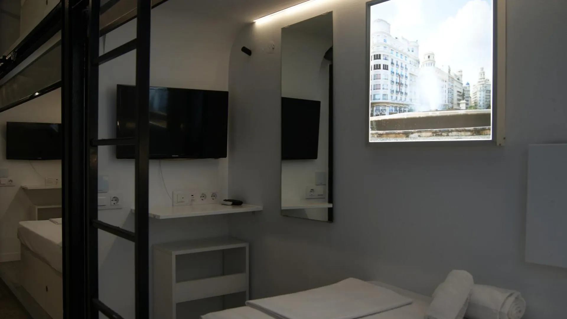 Hotel M Pods Málaga Hotel a capsule