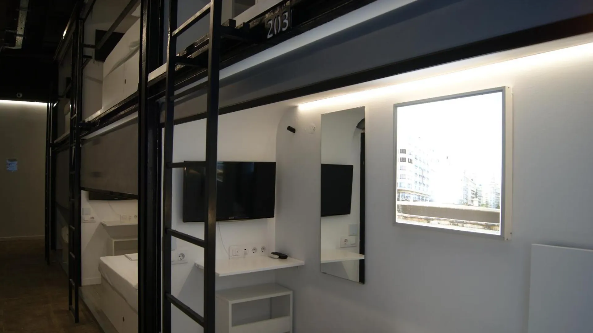 ** Hotel a capsule Hotel M Pods Málaga Spagna