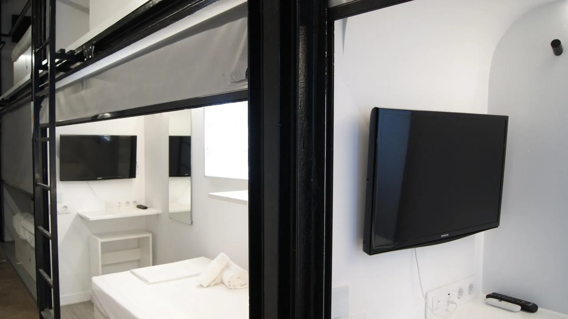 Hotel M Pods Málaga Hotel a capsule