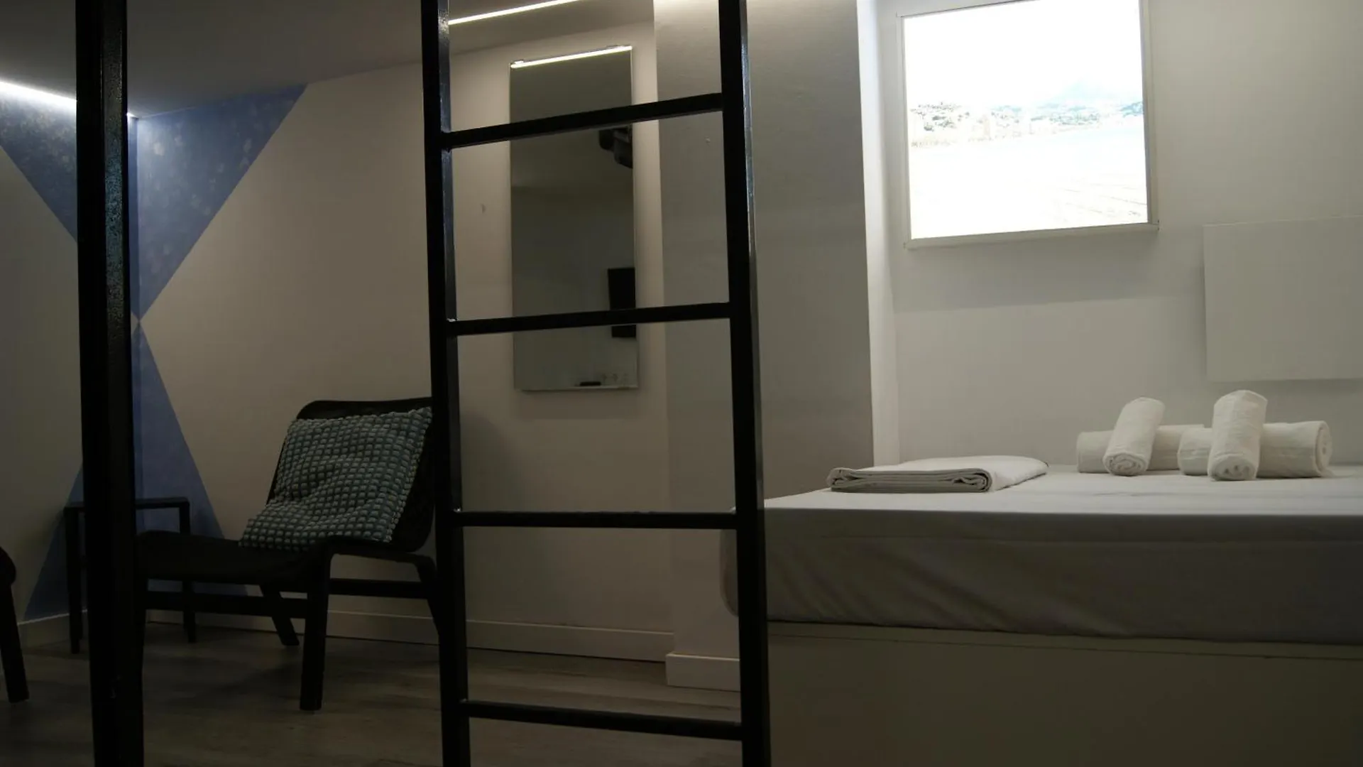 Hotel a capsule Hotel M Pods Málaga